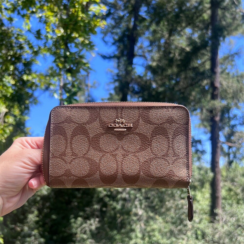 COACH Medium Zip-Around Wallet Signature Canvas Brown w Gold Hardware AUTHENTIC